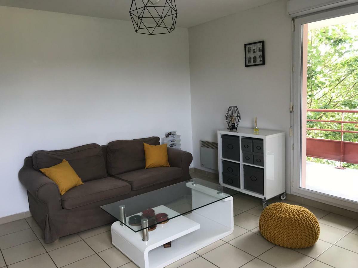 Appartement Au Milieu Des Lacs, Au Bord Du Guiers Aoste Exterior photo